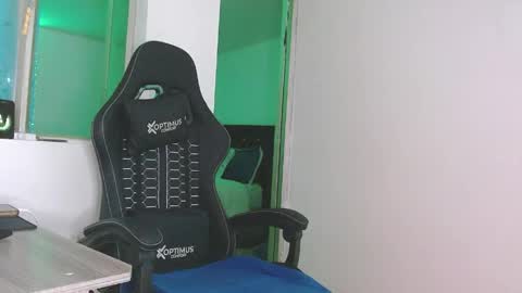 candy_giuliana21 online show from March 17, 2026, 12:15 am