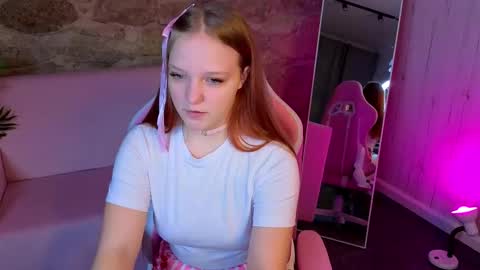 Snapshot of candy_lir chatting on February 9, 2026, 9:13 am Candy online show from February 9, 2026, 9:13 am