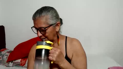 candy online show from May 27, 2026, 1:57 am