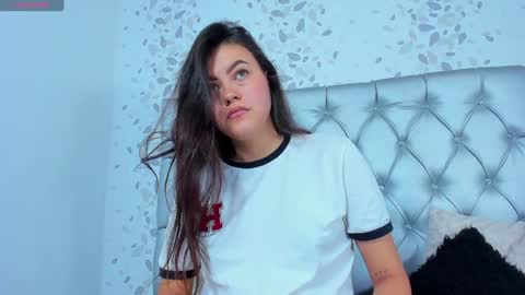 Snapshot of candy_mery chatting on December 24, 2024, 8:16 pm candy mery online show from December 24, 2024, 8:16 pm