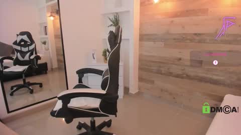 Snapshot of candy_summer28_ chatting on February 26, 2026, 7:35 pm CANDY online show from February 26, 2026, 7:35 pm