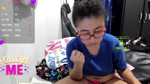 Snapshot of candy_val chatting on January 9, 2026, 6:27 am candy_val online show from January 9, 2026, 6:27 am