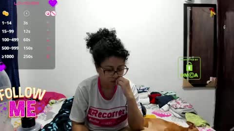 candy_val online show from March 15, 2026, 6:19 am