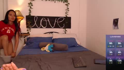 Snapshot of candyandcathe chatting on February 15, 2025, 6:44 pm Candy and Cathe online show from February 15, 2025, 6:44 pm