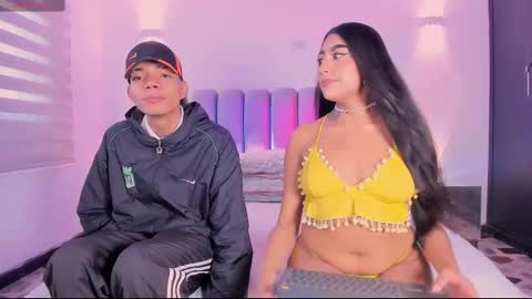  and MarilynHot online show from November 16, 2025, 9:09 pm