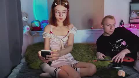 Snapshot of candybeee chatting on November 30, 2025, 4:22 pm candybeee online show from November 30, 2025, 4:22 pm