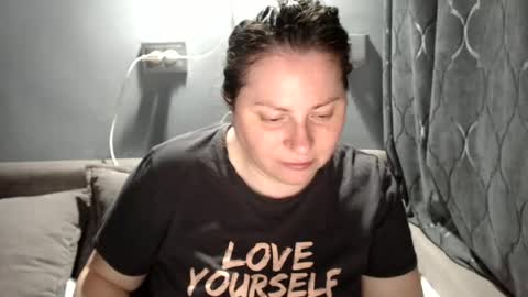 Laura online show from June 27, 2026, 9:20 pm
