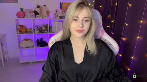 Snapshot of candyhannah chatting on February 7, 2025, 4:03 pm You can call me HH online show from February 7, 2025, 4:03 pm