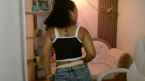candy online show from May 14, 2026, 3:24 am