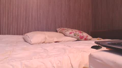 CANDYJESx online show from December 2, 2025, 11:59 am