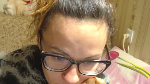 Snapshot of candylady136 chatting on December 22, 2024, 11:54 am say meow and send tip online show from December 22, 2024, 11:54 am
