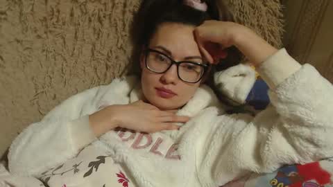 Snapshot of candylady136 chatting on February 9, 2025, 1:22 am say meow and send tip online show from February 9, 2025, 1:22 am