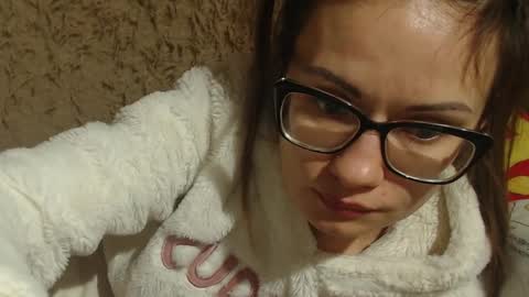 Snapshot of candylady136 chatting on February 24, 2025, 2:37 pm say meow and send tip online show from February 24, 2025, 2:37 pm