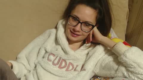 Snapshot of candylady136 chatting on March 3, 2025, 10:20 pm say meow and send tip online show from March 3, 2025, 10:20 pm