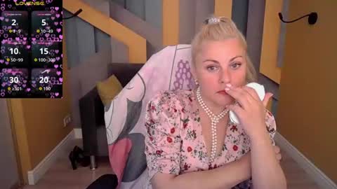 CandyLons online show from July 16, 2026, 6:52 am