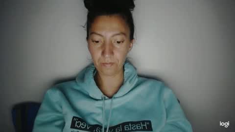 Snapshot of candymilfff chatting on January 25, 2025, 4:34 am candymilfff online show from January 25, 2025, 4:34 am