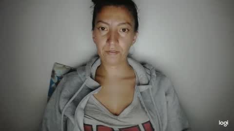 Snapshot of candymilfff chatting on January 26, 2025, 3:27 am candymilfff online show from January 26, 2025, 3:27 am