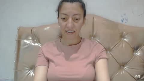Snapshot of candymilfff chatting on February 8, 2025, 7:16 pm candymilfff online show from February 8, 2025, 7:16 pm