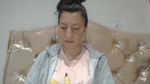 Snapshot of candymilfff chatting on February 13, 2025, 9:27 pm candymilfff online show from February 13, 2025, 9:27 pm