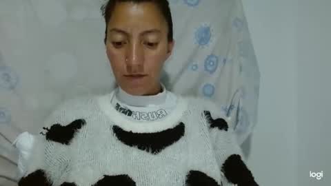 Snapshot of candymilfff chatting on September 22, 2025, 4:03 am candymilfff online show from September 22, 2025, 4:03 am