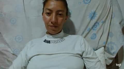 Snapshot of candymilfff chatting on September 23, 2025, 2:58 am candymilfff online show from September 23, 2025, 2:58 am