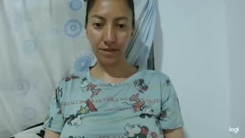 Snapshot of candymilfff chatting on October 15, 2025, 3:06 am candymilfff online show from October 15, 2025, 3:06 am