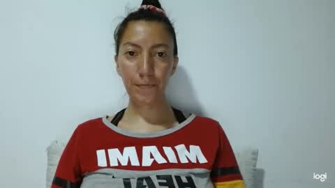 candymilfff online show from November 8, 2025, 9:35 pm