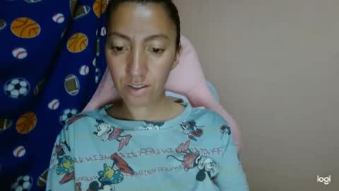candymilfff online show from May 18, 2026, 2:18 am
