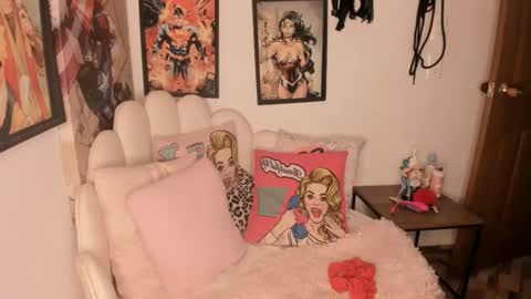 candytyler_ online show from September 24, 2025, 11:57 am