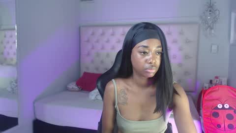 Candy Ebony online show from December 15, 2025, 8:07 am