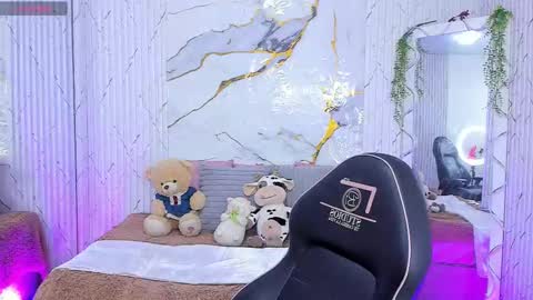 CANDYY online show from March 14, 2026, 11:37 am