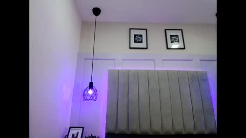 candyyvega online show from April 4, 2026, 4:33 am