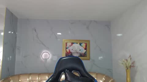 canela_s1 online show from October 29, 2025, 8:38 am