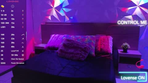 Snapshot of canela_savage chatting on September 9, 2025, 4:34 am Canela online show from September 9, 2025, 4:34 am