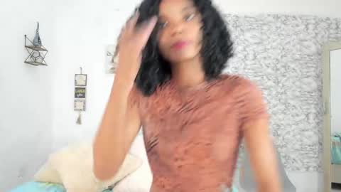 Snapshot of canhela1 chatting on April 8, 2026, 12:10 am Canhela online show from April 8, 2026, 12:10 am