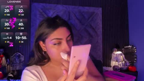 Snapshot of canndy_gaby chatting on October 7, 2025, 4:20 am GABRIELA LOPEZ online show from October 7, 2025, 4:20 am