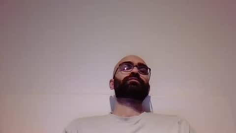 Snapshot of capamalt chatting on December 2, 2025, 7:42 pm capamalt online show from December 2, 2025, 7:42 pm