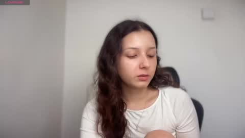 Snapshot of cappuccinokiss chatting on January 17, 2025, 8:56 am Emma online show from January 17, 2025, 8:56 am