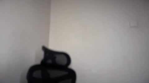 Emma online show from December 1, 2025, 5:56 am