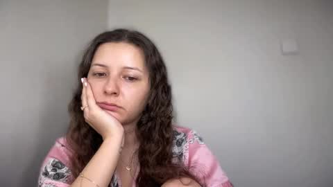 Snapshot of cappuccinokiss chatting on December 22, 2025, 7:38 am Emma online show from December 22, 2025, 7:38 am