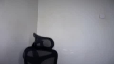 Snapshot of cappuccinokiss chatting on January 6, 2026, 7:45 am Emma online show from January 6, 2026, 7:45 am