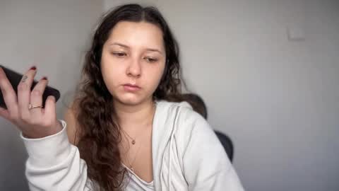 Snapshot of cappuccinokiss chatting on January 8, 2026, 9:00 am Emma online show from January 8, 2026, 9:00 am