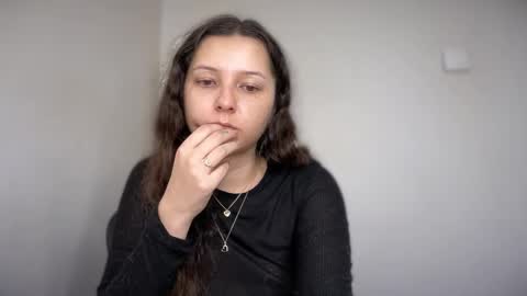 Snapshot of cappuccinokiss chatting on February 16, 2026, 6:31 am Emma online show from February 16, 2026, 6:31 am