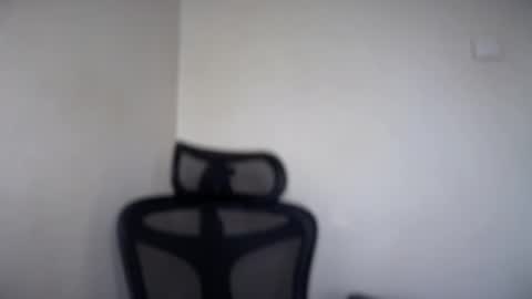 Snapshot of cappuccinokiss chatting on February 20, 2026, 7:43 am Emma online show from February 20, 2026, 7:43 am