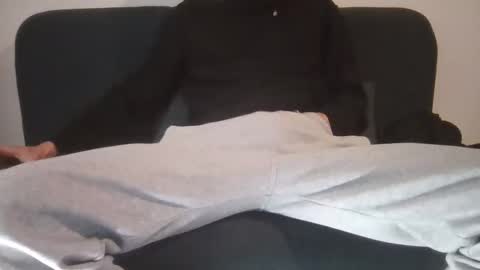 Snapshot of capri34 chatting on February 1, 2026, 9:24 pm capri34 online show from February 1, 2026, 9:24 pm