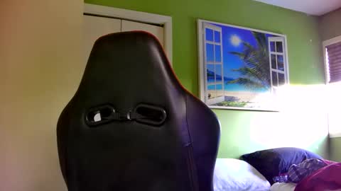 Snapshot of capricorne1965 chatting on December 18, 2025, 8:37 pm capricorne1965 online show from December 18, 2025, 8:37 pm