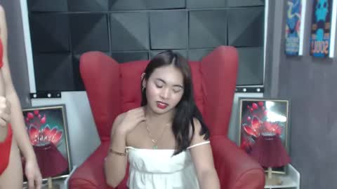 Snapshot of captivatingyumi chatting on February 1, 2025, 5:18 am Yumi Aera online show from February 1, 2025, 5:18 am