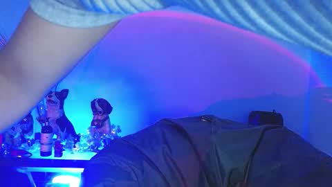 Amy online show from October 25, 2025, 4:09 am