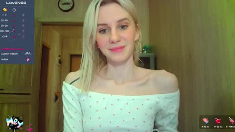 Snapshot of caramel_pie_ chatting on March 4, 2025, 7:54 pm caramel online show from March 4, 2025, 7:54 pm