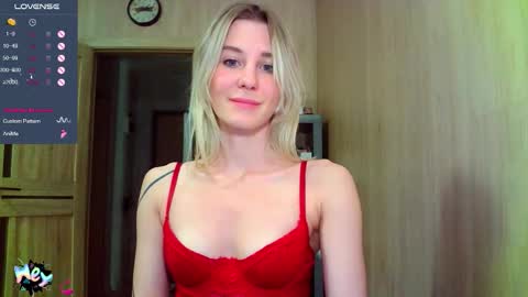 Snapshot of caramel_pie_ chatting on November 9, 2025, 5:33 pm caramel online show from November 9, 2025, 5:33 pm